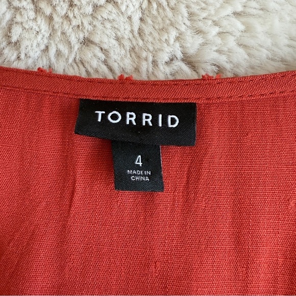 Torrid Swiss Dot Burnt Orange Faux Wrap Dress V Neck Ruffle Trim Size 4X - Picture 6 of 9